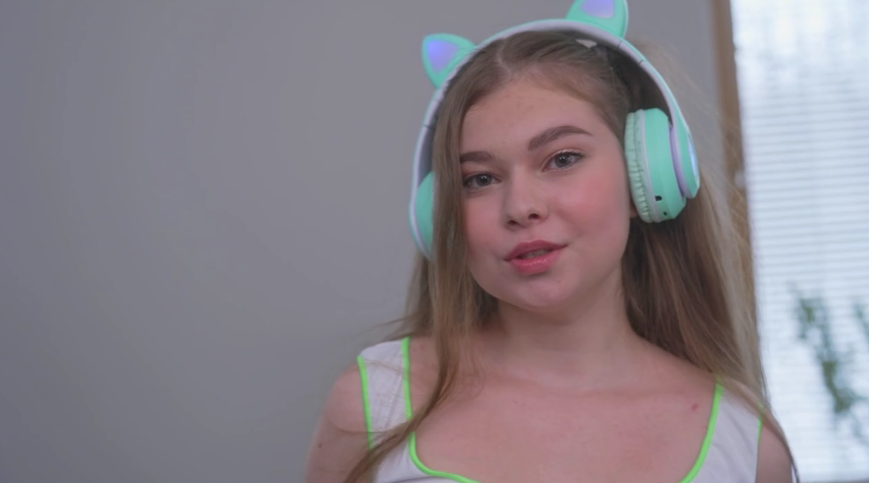 Anal Fuck a Chubby School Slut in her Open Pink Pussy หนังโป้x